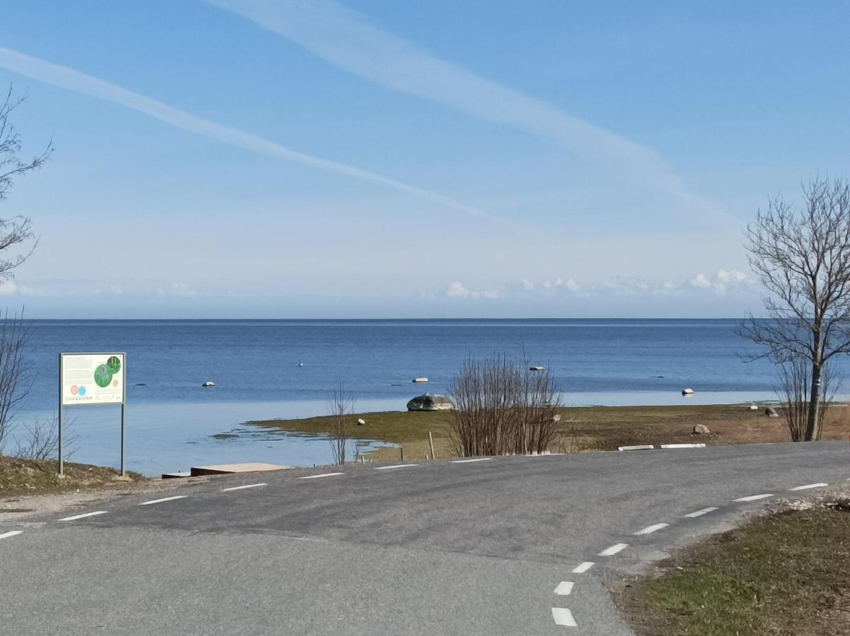 Meie Hiiumaa Majutus Kaerdlas Екстериор снимка